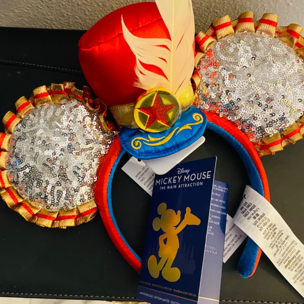 NWT Disney Dumbo Flying Elephant Ride Mickey Minnie Ears 50th Anniversary NWT